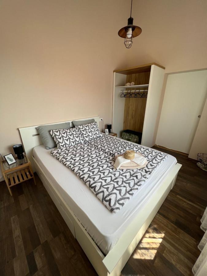 Apartman Maroon Lovran Dış mekan fotoğraf